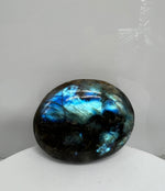 Labradorite Palmstone